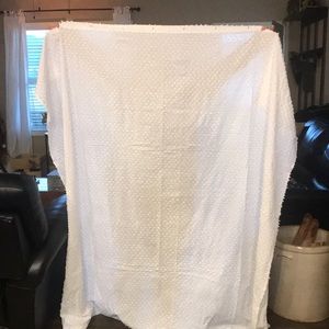 White Envogue shower curtain